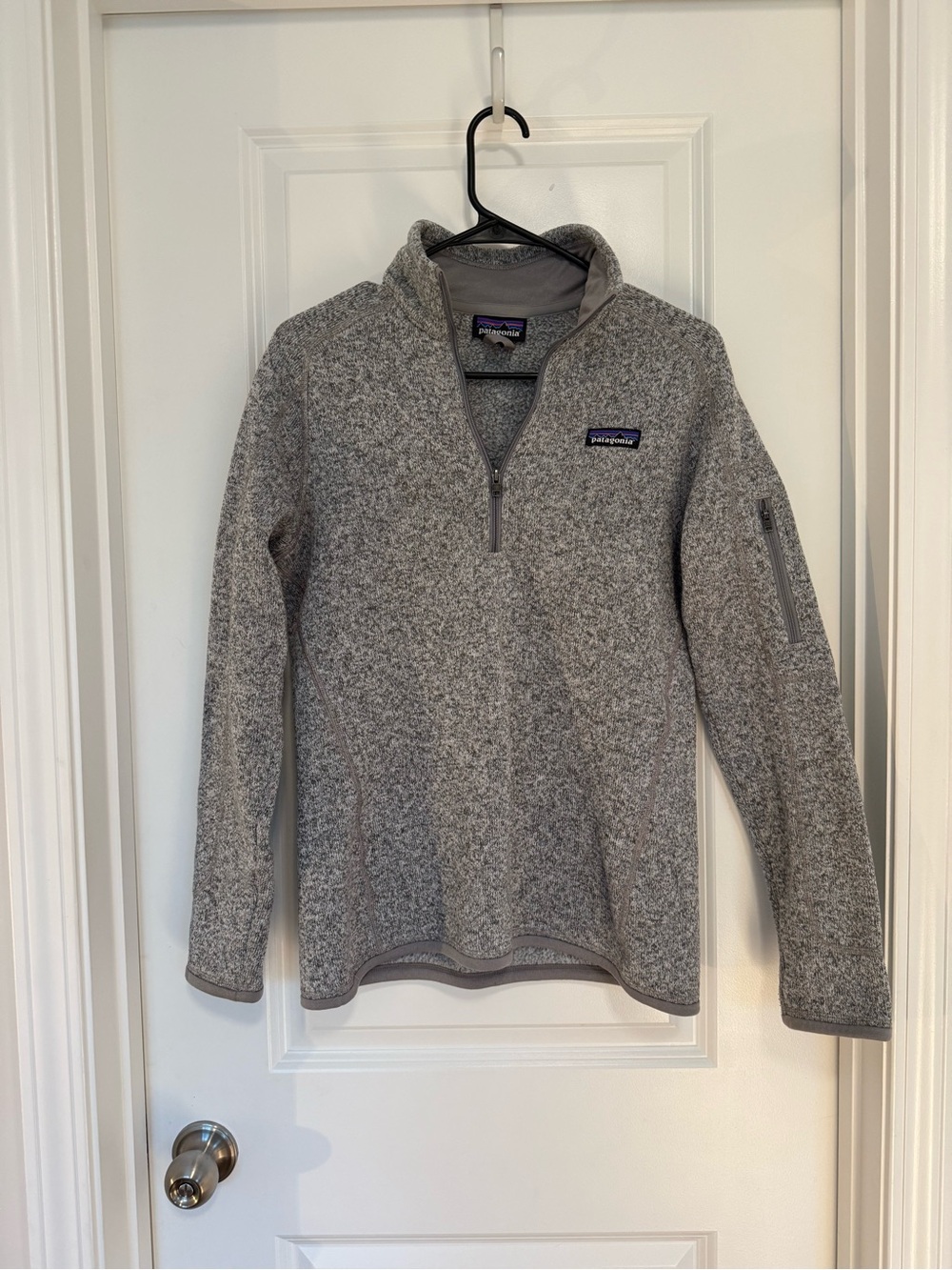 Patagonia Women’s Heather Gray Half-Zip Pullover